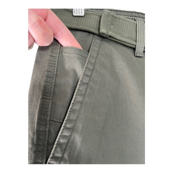 Weatherproof Men's Utility Trail Cargo Short with Ring Buckle Belt 32W NWOT - Picture 2 of 12